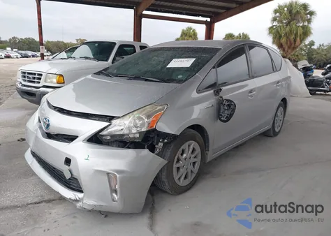 2013 Toyota Prius V Three z USA, uszkodzony, nr VIN JTDZN3EU5D3244527